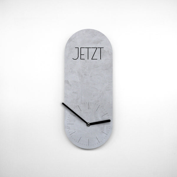 Schicke Uhrform - Jetzt - Reminder an Achtsamkeit - Im Jetzt leben - Grau - Ziffernblatt - 2 verschiedene Größen - Leises Uhrwerk - Handmade
