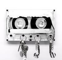 Schlüsselbrett Tape - Kassettemotiv - 2 Größen mit  3 - 5 Haken wählbar - Schöner und praktischer Platz für den Schlüssel - Ordnung im Flur - Cooles Geschenk