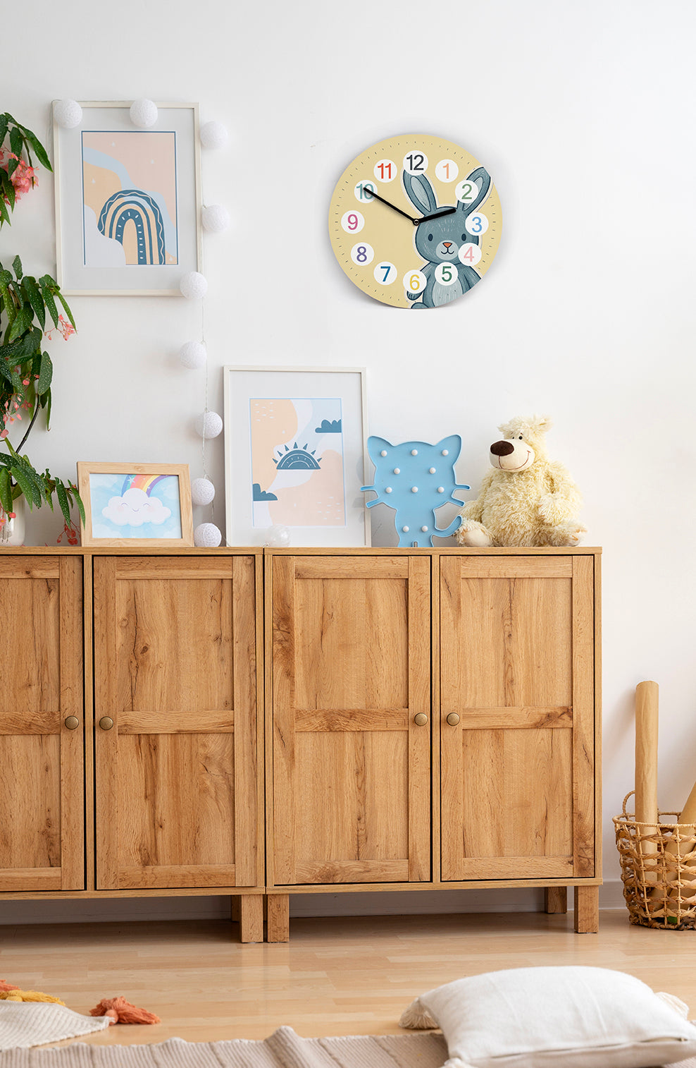 Kinder Wanduhr Bär - Ohne Ticken - mit Namen - 3 Größen 20 Farben zur Auswahl - Kinderzimmer Uhr - Große Zahlen