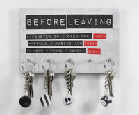 Schlüsselbrett - Typo - Before Leaving