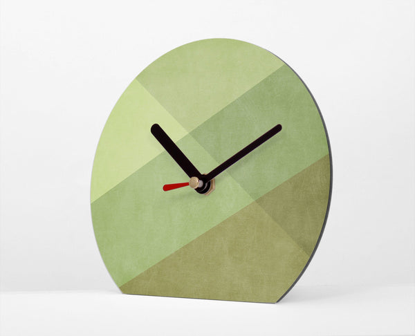 Tischuhr - Color - Green Layers - Grüne Uhr - Moderne Farbkombination –  clausminuspeter