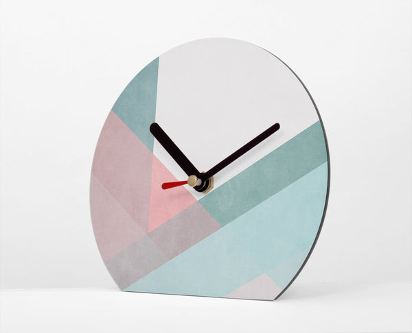 Tischuhr - Color - Reflection - Altrosa Türkise Uhr - Moderne Farbkomb –  clausminuspeter