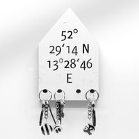 Schlüsselbrett - Deine Koordinaten von Zuhause - Hausform - 4 Haken - Typografie - Personalisierbar - Handmade